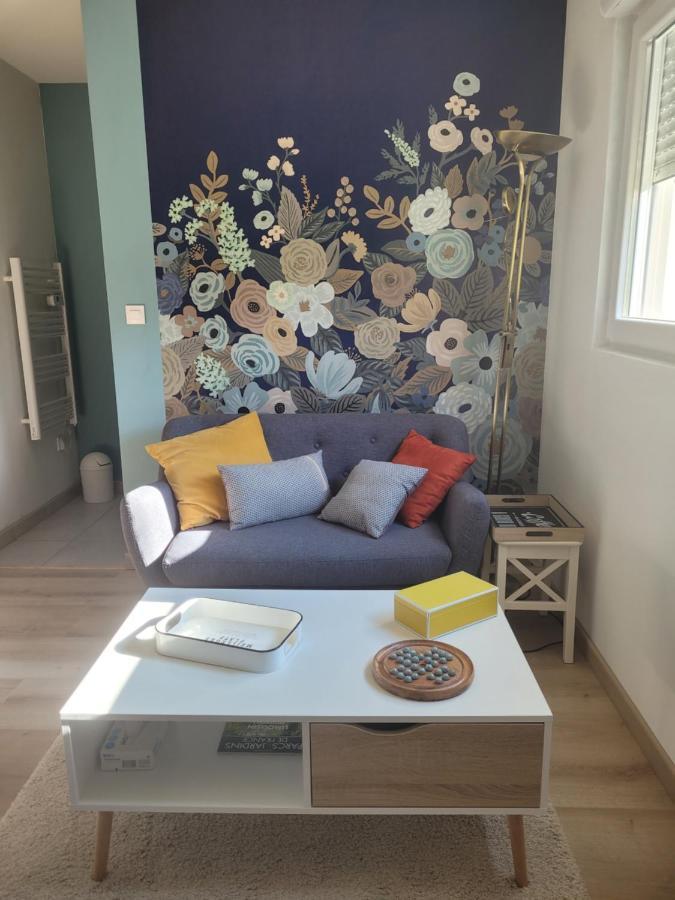 L'Atelier 7 Bed and Breakfast Saintes Exteriör bild